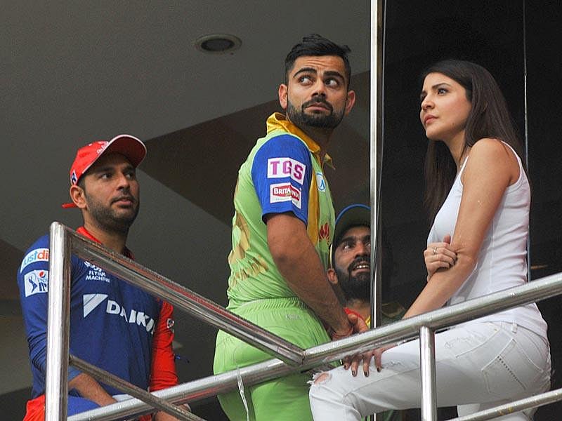 এবার আইপিএলে ড্রেসিংরুমে এমন দৃশ্য দেখা যাবে না