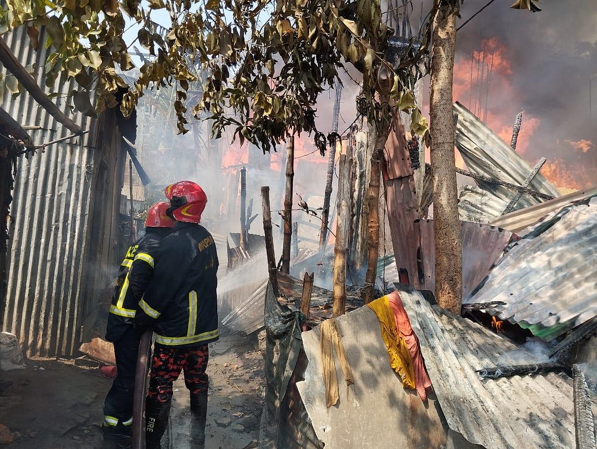 ভাষানটেকের বিআরপি বস্তিতে আগুন লাগে আজ