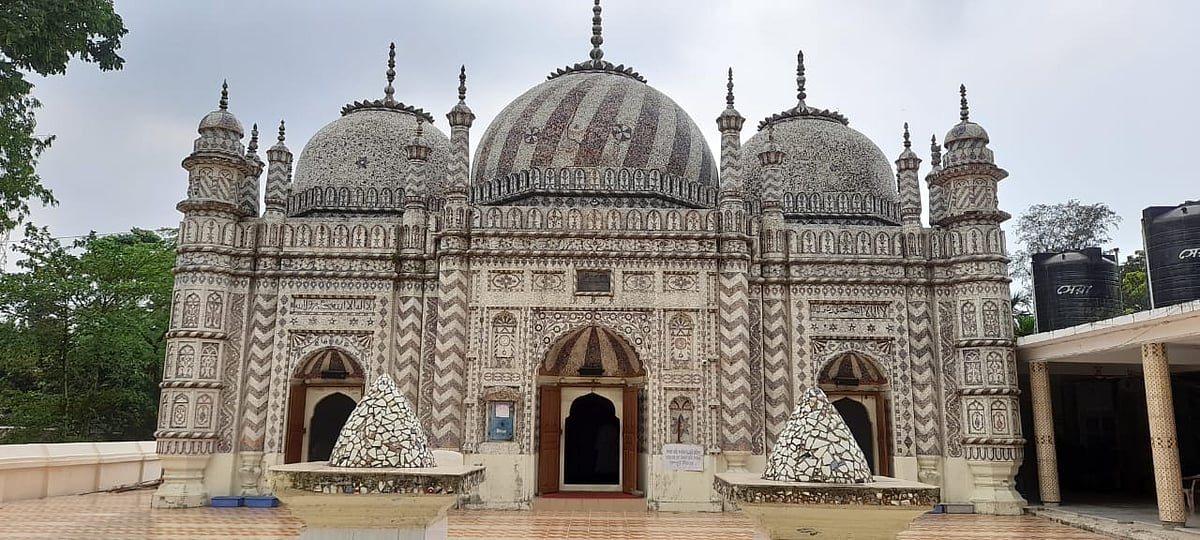 নোয়াখালীর সোনাইমুড়ীর বজরা শাহী মসজিদ