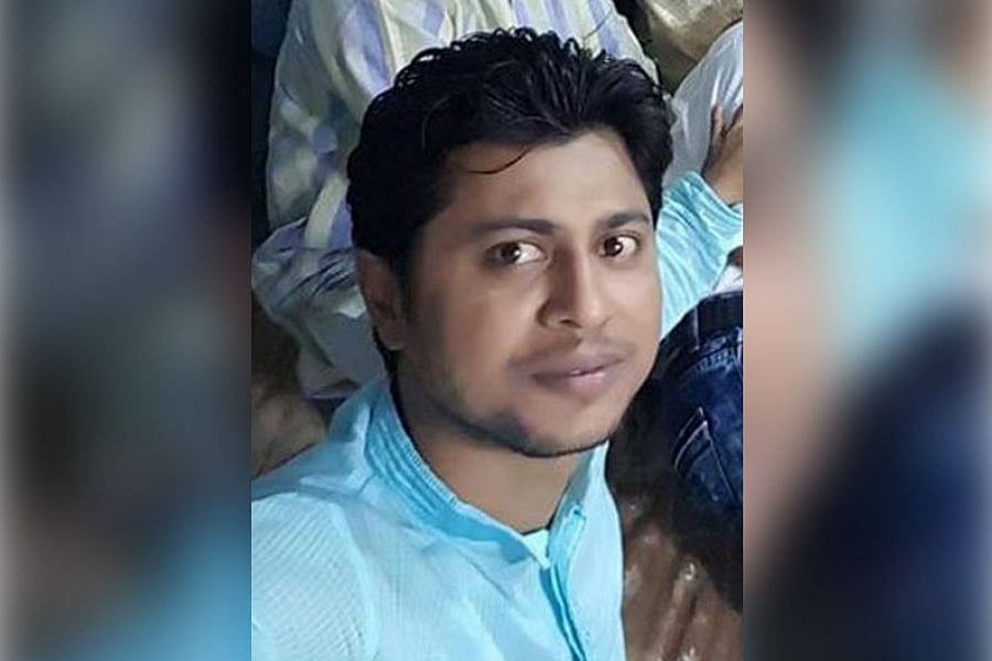 মোস্তাক আহমেদ