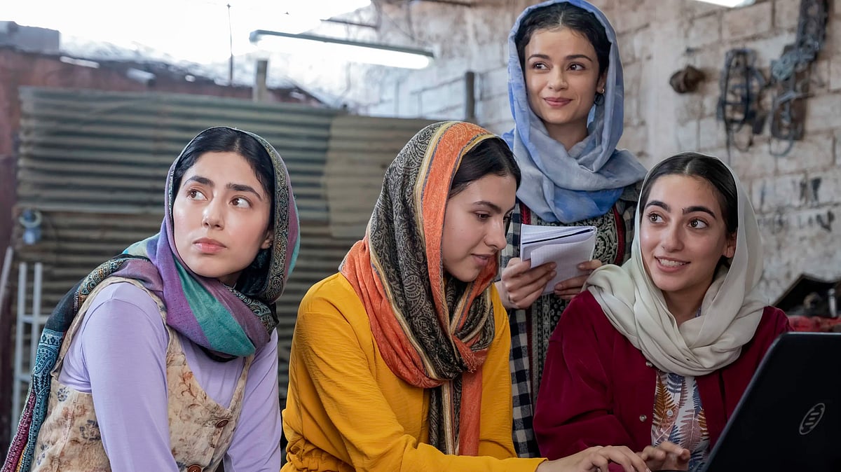 ‘রুল ব্রেকার্স’ সিনেমার দৃশ্য। আইএমডিবি