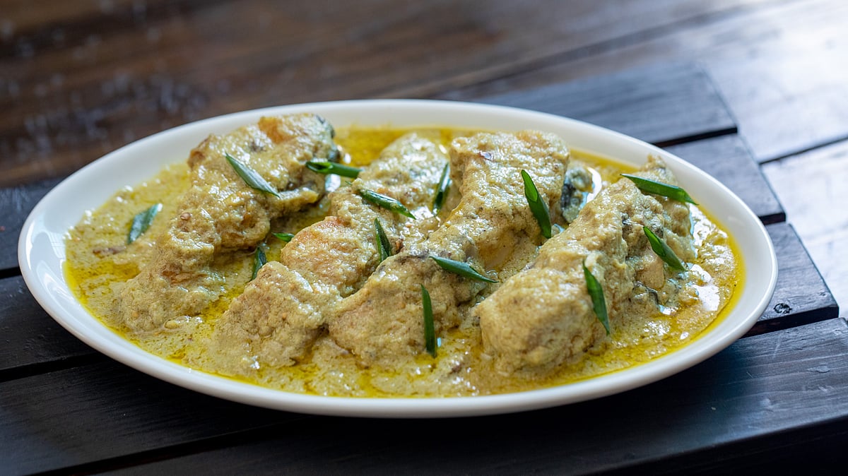 অনেকে সয়াবিন তেলের বিকল্প হিসেবেও শর্ষের তেল ব্যবহার করেন