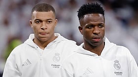 ইউরোপিয়ান শীর্ষ ৫ লিগে সর্বোচ্চ বেতন পান যাঁরা