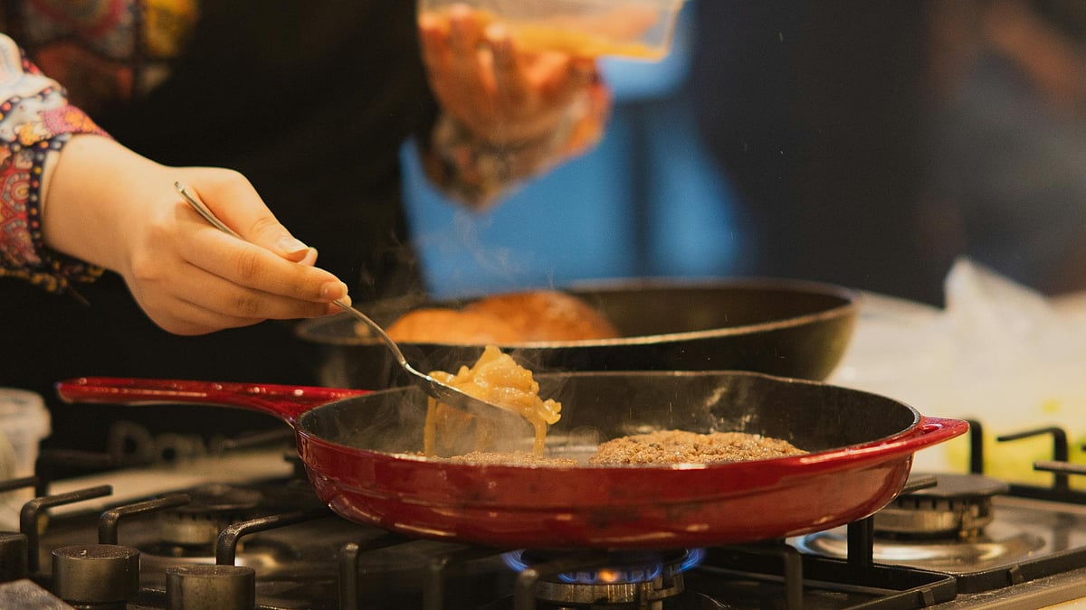 অনেকে ডিম খেতে চান না বা খেতে পারেন না বলে প্রোটিনের বিকল্প উৎস দরকার