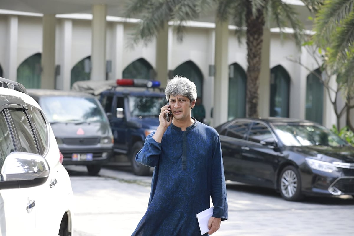 জাতিসংঘের মহাসচিব আন্তোনিও গুতেরেসের সঙ্গে বৈঠক শেষে গণসংহতি আন্দোলনের প্রধান সমন্বয়কারী জোনায়েদ সাকি। ঢাকা, ১৫ মার্চ