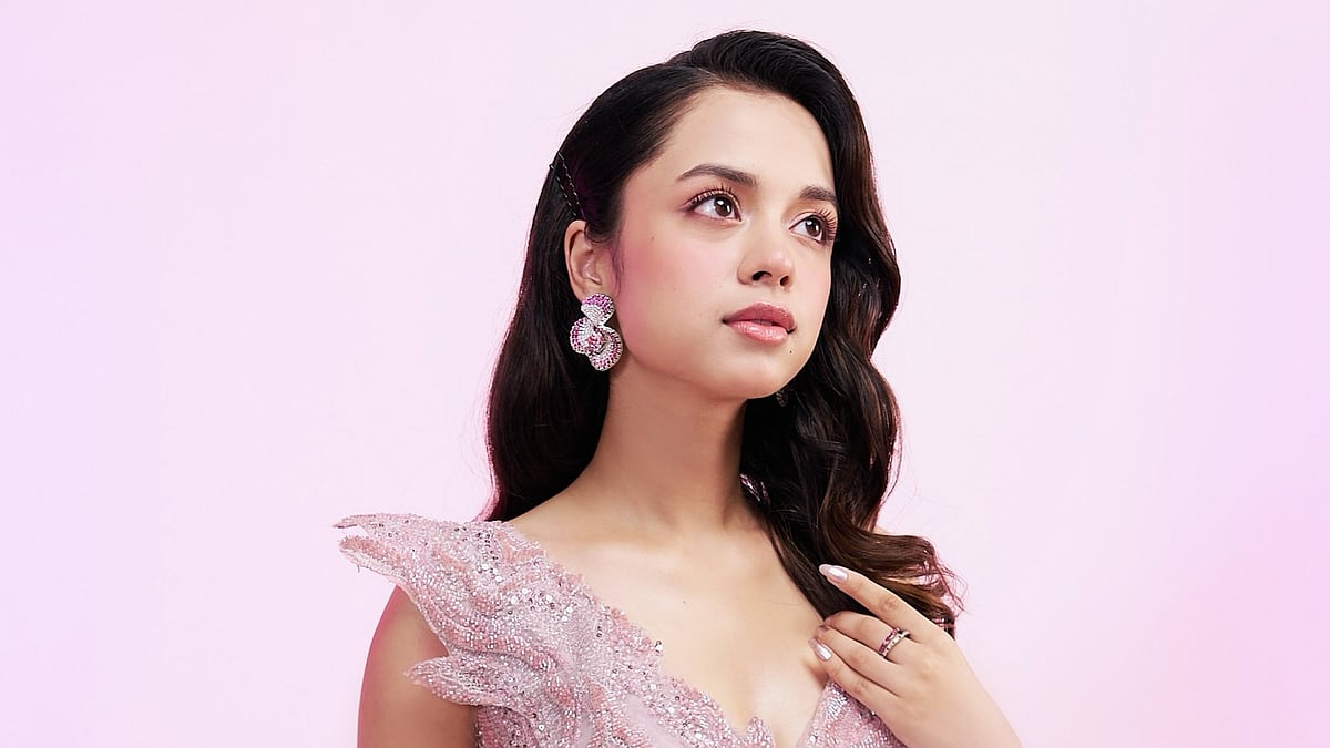 Qaynonamni sikish (ruscha)