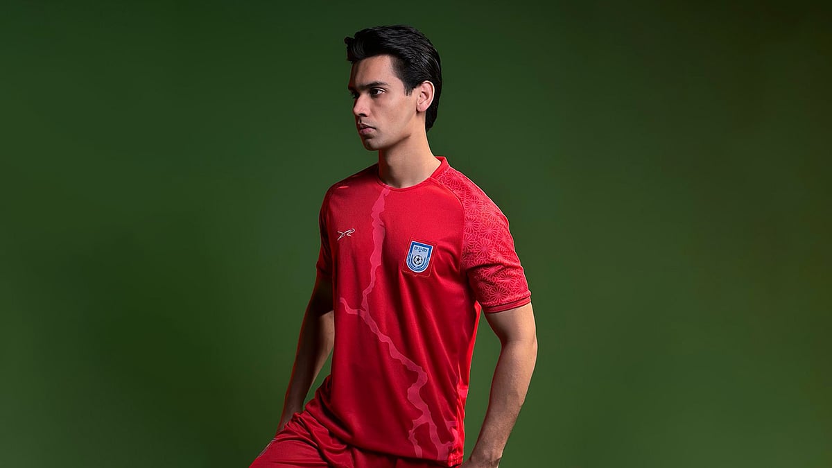 ২৫ মার্চ হামজা–জামালরা এই জার্সিতেই দেখা দেবেন মাঠে