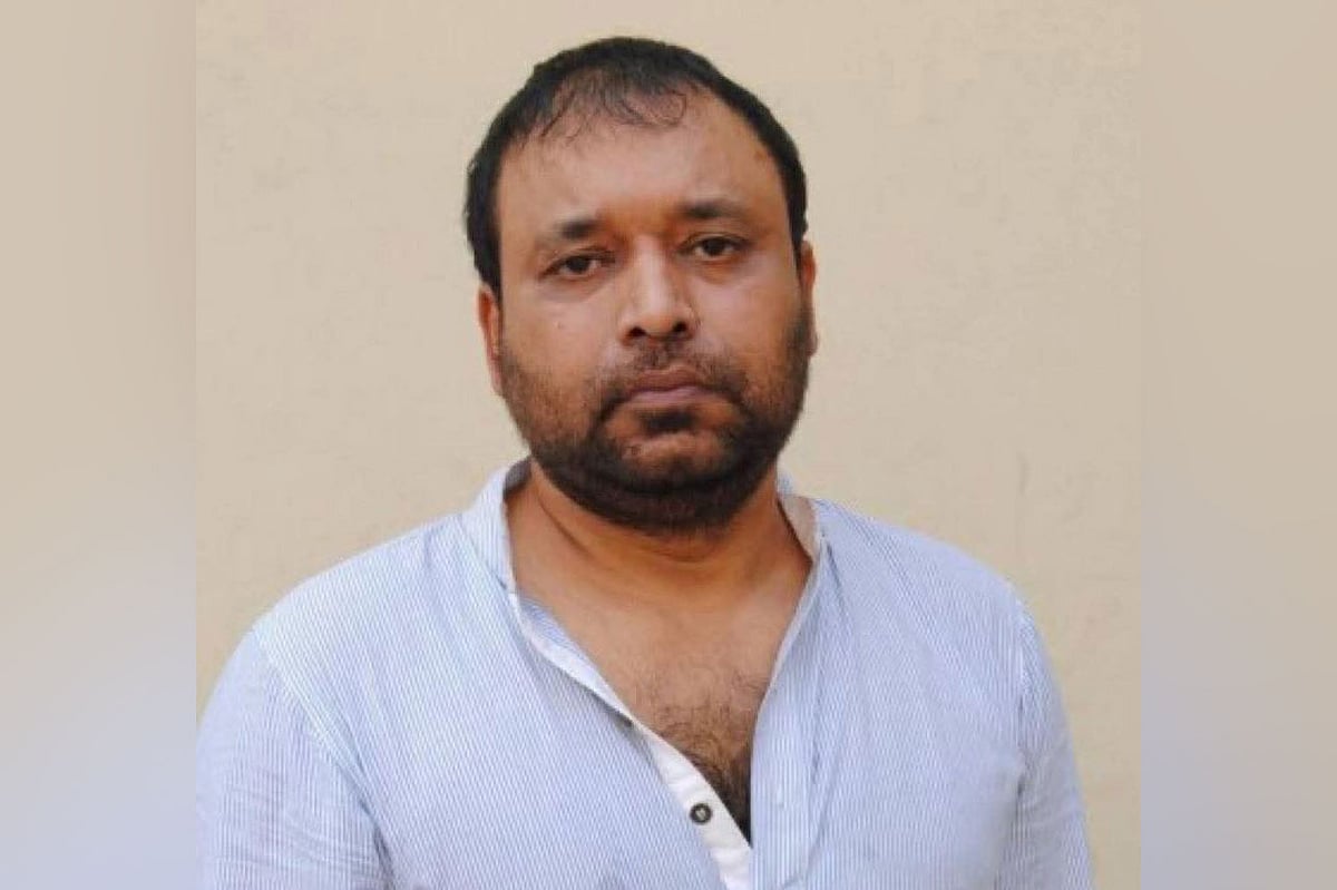 এহসানুল আজিজকে (বাবু)