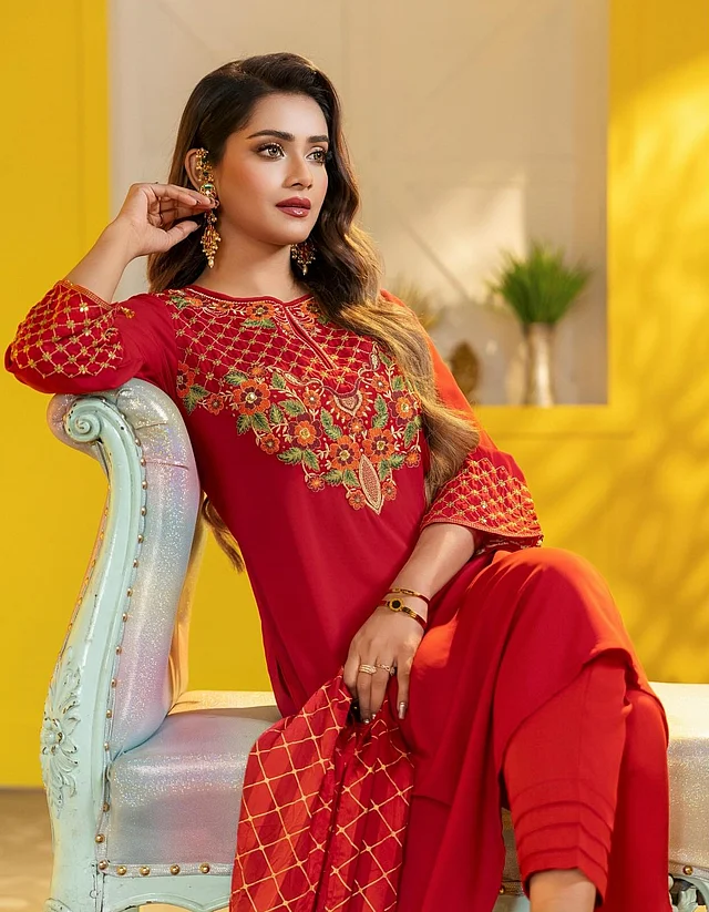 Porno aktrisa Britni