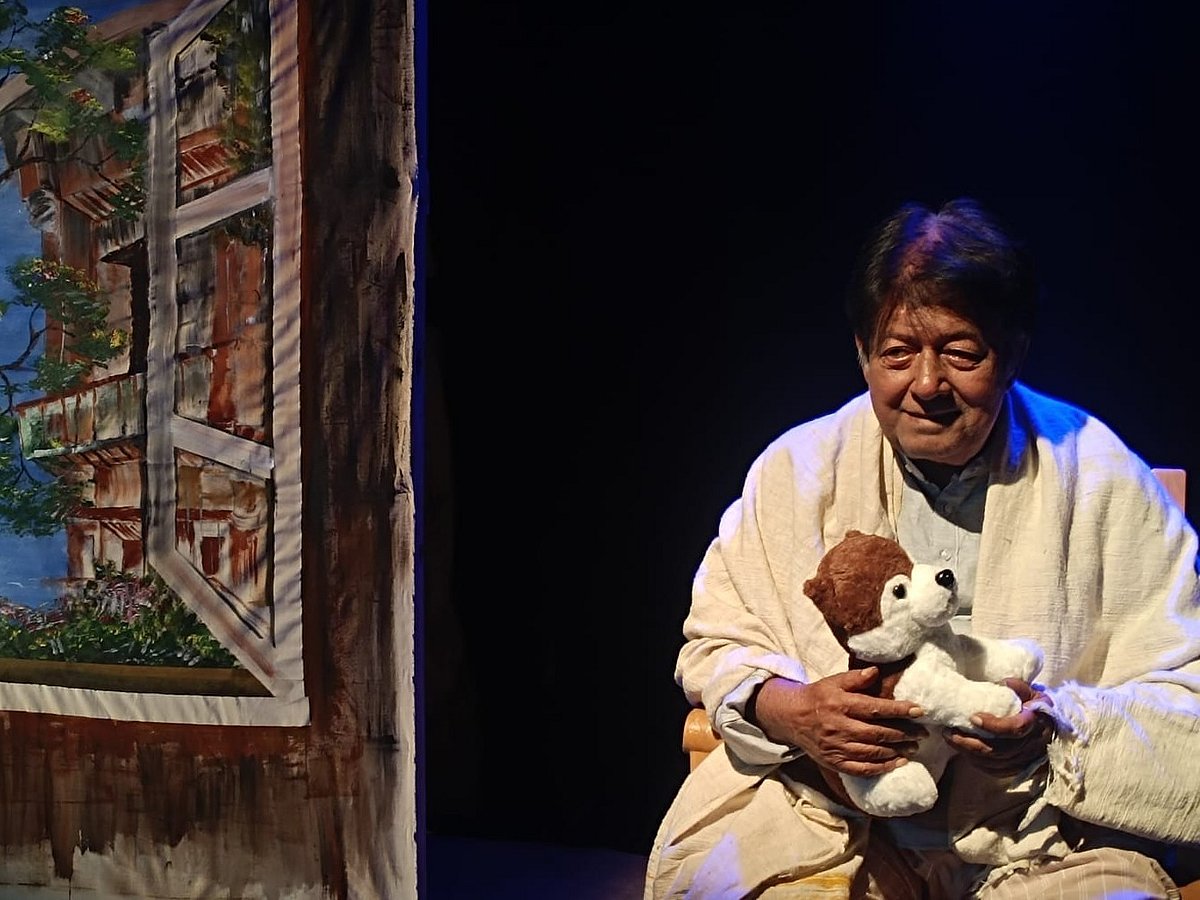 ‘তুম্বা ও প্রতিবেশী' নাটকে অভিনয় করেছেন মামুনুর রশীদ