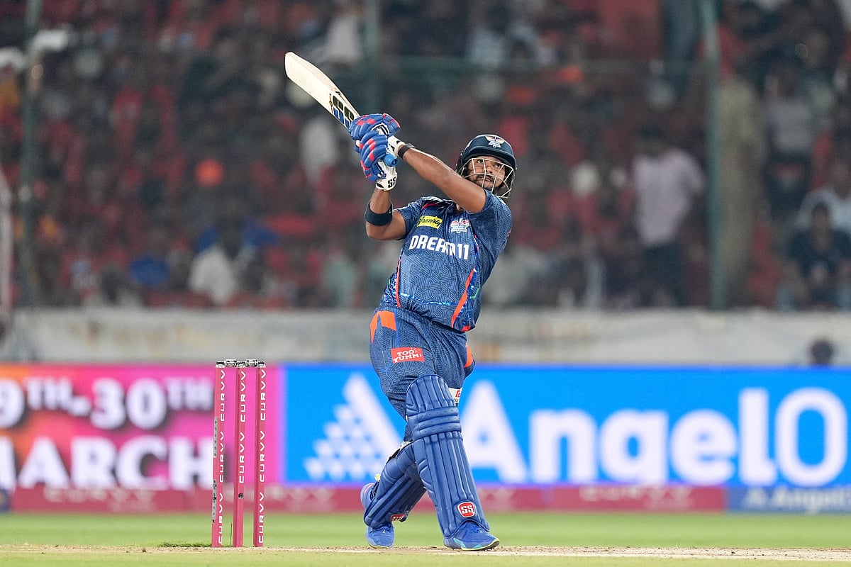 ৭০ রান করেছেন পুরান