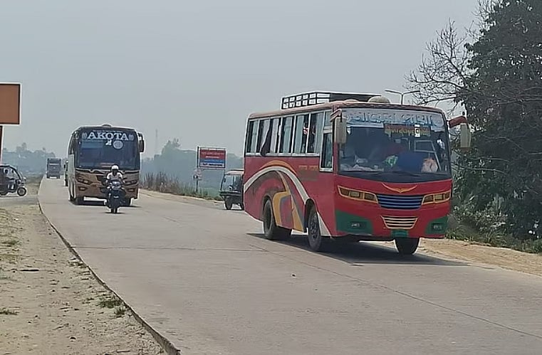 ‘ঈদযাত্রা নিরাপদ করার জন্য সরকারিভাবে নেওয়া উদ্যোগগুলো ঈদপূর্ব যাত্রায় যতটা সক্রিয় থাকে, ঈদপরবর্তী ফিরতি যাত্রায় ততটা সক্রিয় থাকে না।’