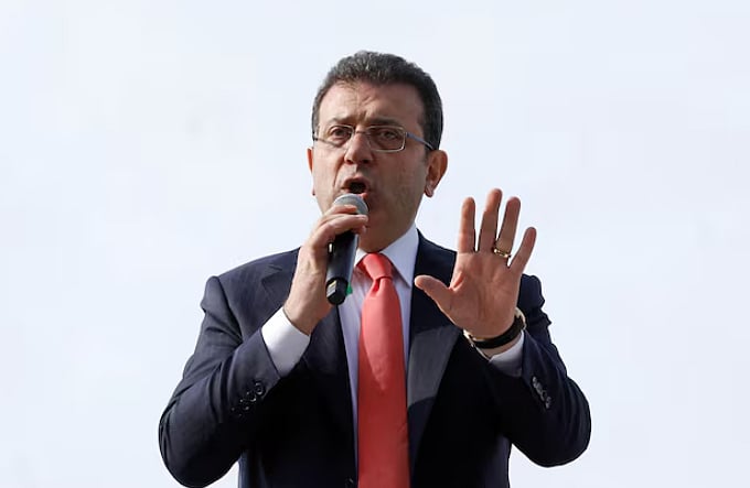 ইস্তাম্বুলের কারাবন্দী মেয়র একরেম ইমামোগলু