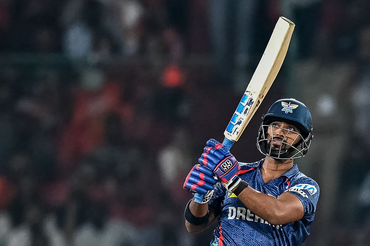 অরেঞ্জ ক্যাপের দৌড়ে সবচেয়ে এগিয়ে পুরান