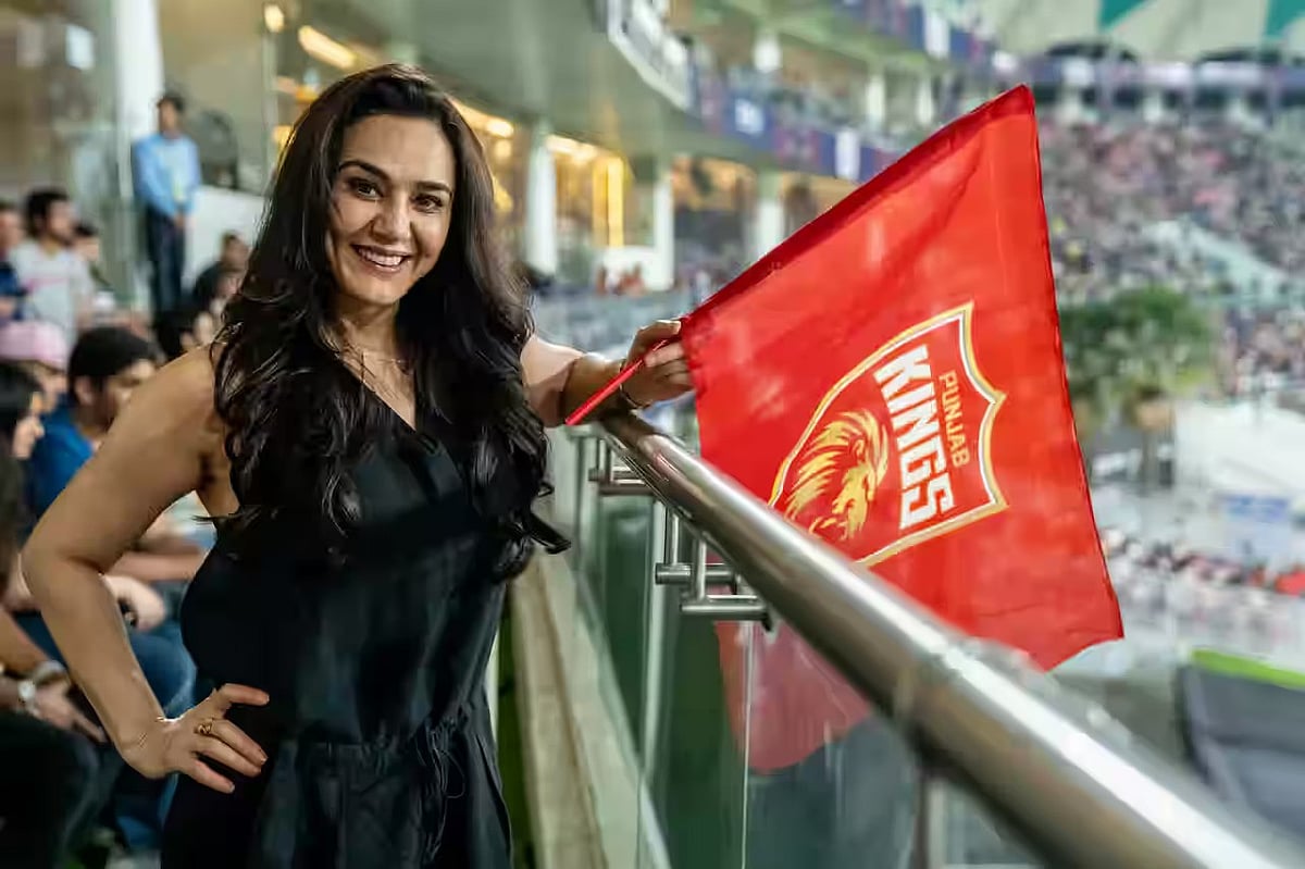 আইপিএল ফ্র্যাঞ্চাইজি পাঞ্জাব কিংসের মালিক প্রীতি জিনতা