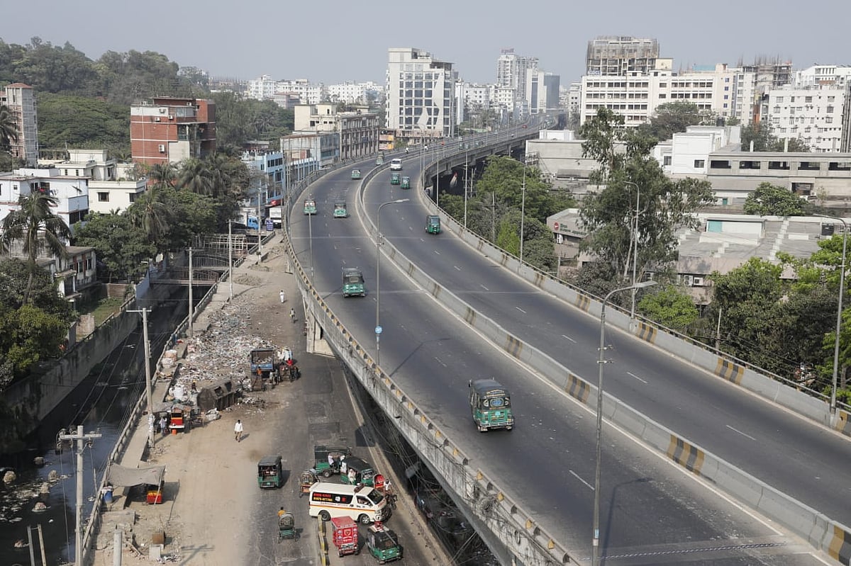 ঈদের ছুটিতে ফাঁকা চট্টগ্রাম