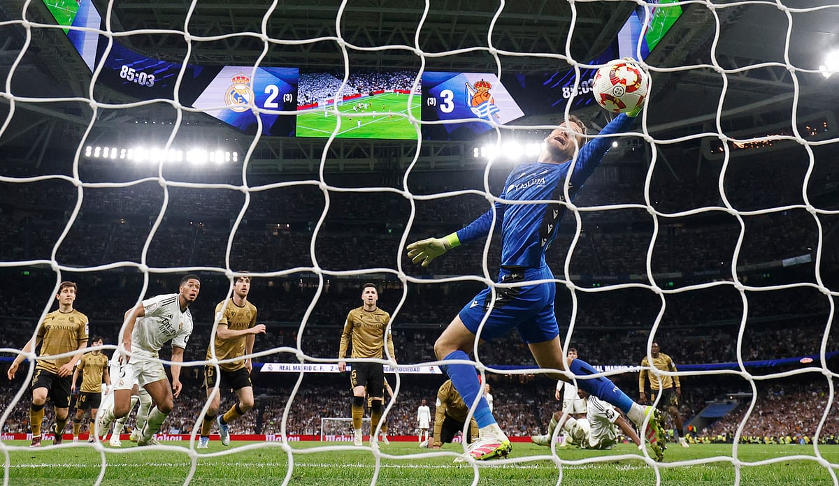 গোলসংখ্যায় নতুন রেকর্ড গড়েছে রিয়াল মাদ্রিদ।