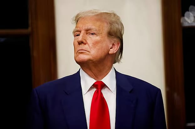 প্রেসিডেন্ট ডোনাল্ড ট্রাম্প