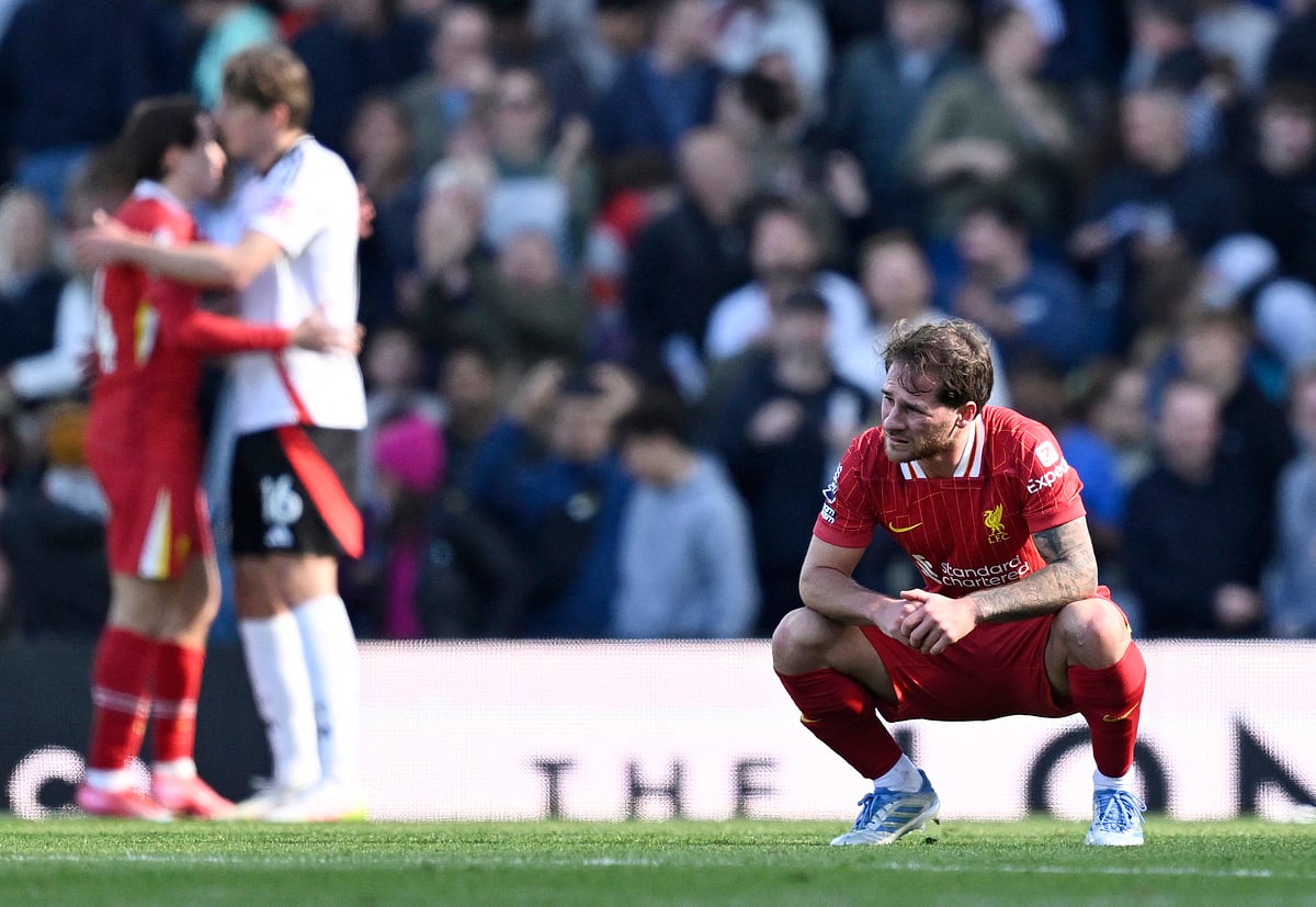 ফুলহামের কাছে হারের পর হতাশ লিভারপুলের খেলোয়াড়েরা