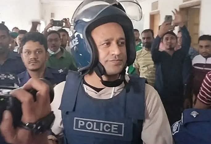 দুই মামলায় সাবেক সংসদ সদস্য সৈয়দ 
সায়েদুল হকের জামিন স্থগিত