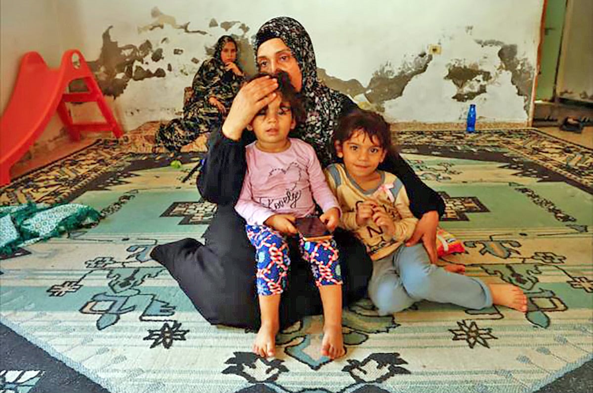 আমরা বেঁচে ছিলাম প্রিয়জনদের হারানোর পরও বুকের ভেতর সেই ভারী শোক বয়ে নিয়ে