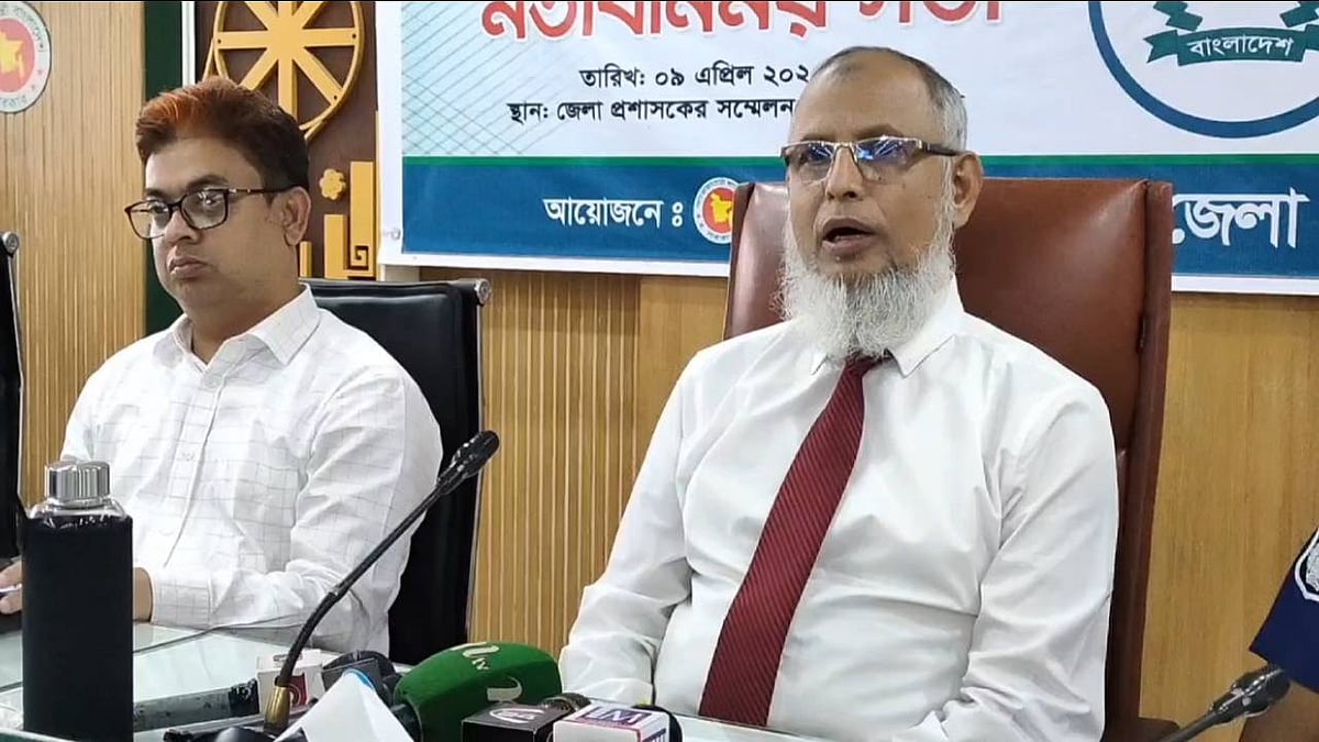 Ruski seks video parashyut Mushuk teshilgan