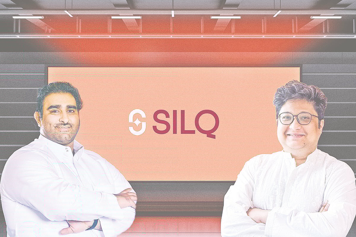 বাংলাদেশের শপআপ ও সৌদি আরবের সারি একসঙ্গে মিলে গঠন করেছে নতুন কোম্পানি সিল্ক গ্রুপ। ছবিতে শপআপের সহপ্রতিষ্ঠাতা আফিফ জামান (ডানে) ও সারির প্রতিষ্ঠাতা মোহাম্মদ আলদোসারি