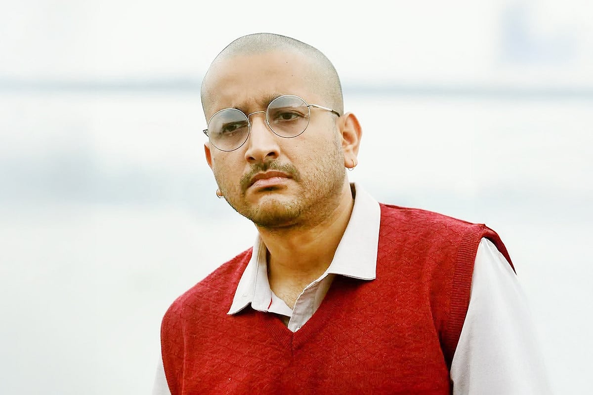 ‘কিলবিল সোসাইটি’ সিনেমায় পরমব্রত। আইএমডিবি