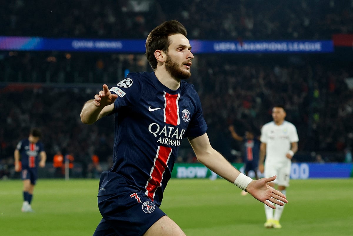 পিএসজির খিচা কাভারাস্কেইয়ার গোল উদ্‌যাপন