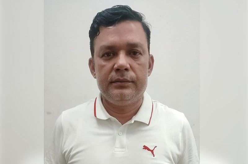 মোশাররফ হোসেনকে ঢাকার গুলশান এলাকা থেকে গ্রেপ্তার করা হয়েছে