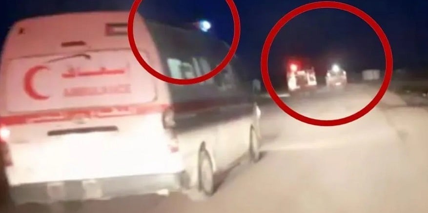 ইসরায়েলি হামলায় নিহত এক চিকিৎসকের মুঠোফোন থেকে উদ্ধার করা ভিডিওতে দেখা গেছে, আলো জ্বালিয়ে যাচ্ছিলেন তাঁরা