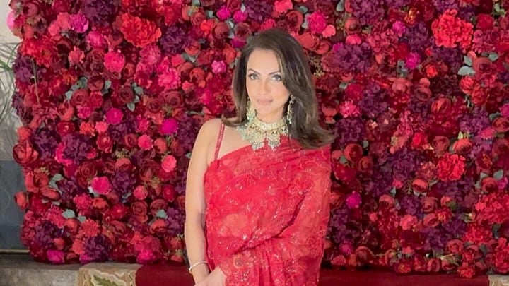 সীমা সাজদেহ। ইনস্টাগ্রাম থেকে