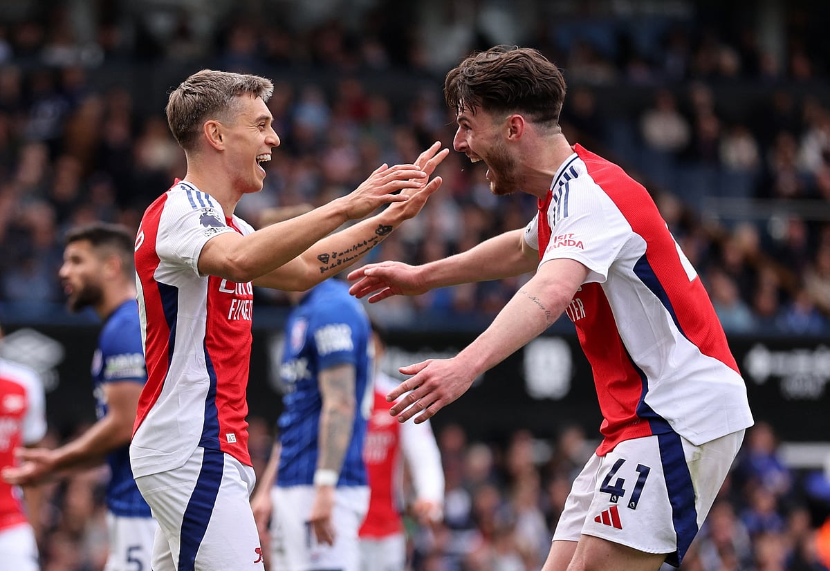 লিয়ান্দ্রো ত্রোসার ও ডেকলান রাইসের উদ্‌যাপন