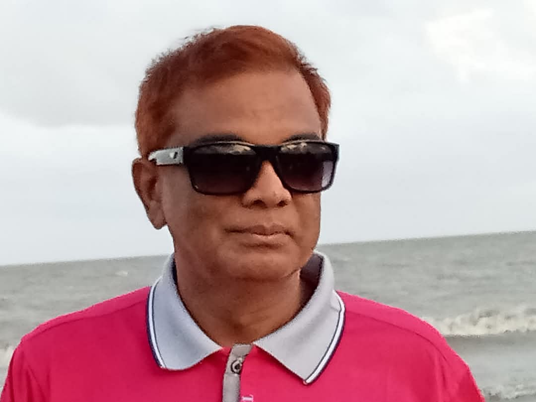 ইউপি চেয়ারম্যান শহিদুল হক ওরফে মানিক। তাঁর নামেই ‘মানিক বাহিনী’