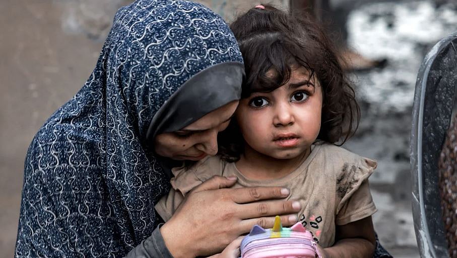 গাজায় ইসরায়েলি নৃশংসতার বড় শিকার শিশুরা