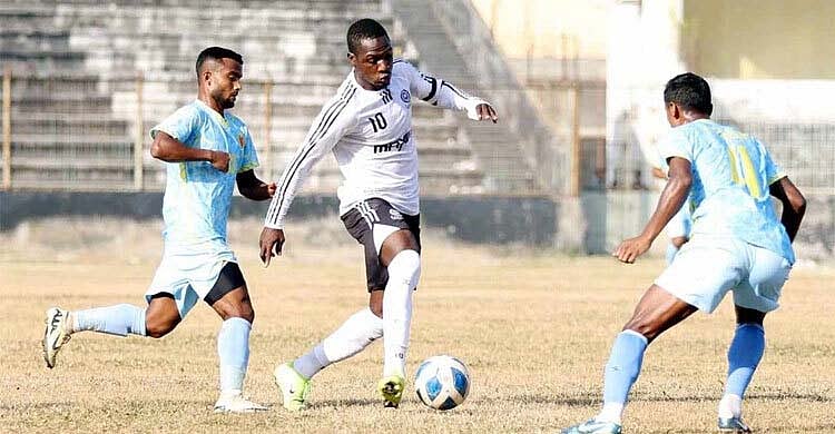 আবাহনী–মোহামেডান লড়াইয়ে জেতেনি কেউই