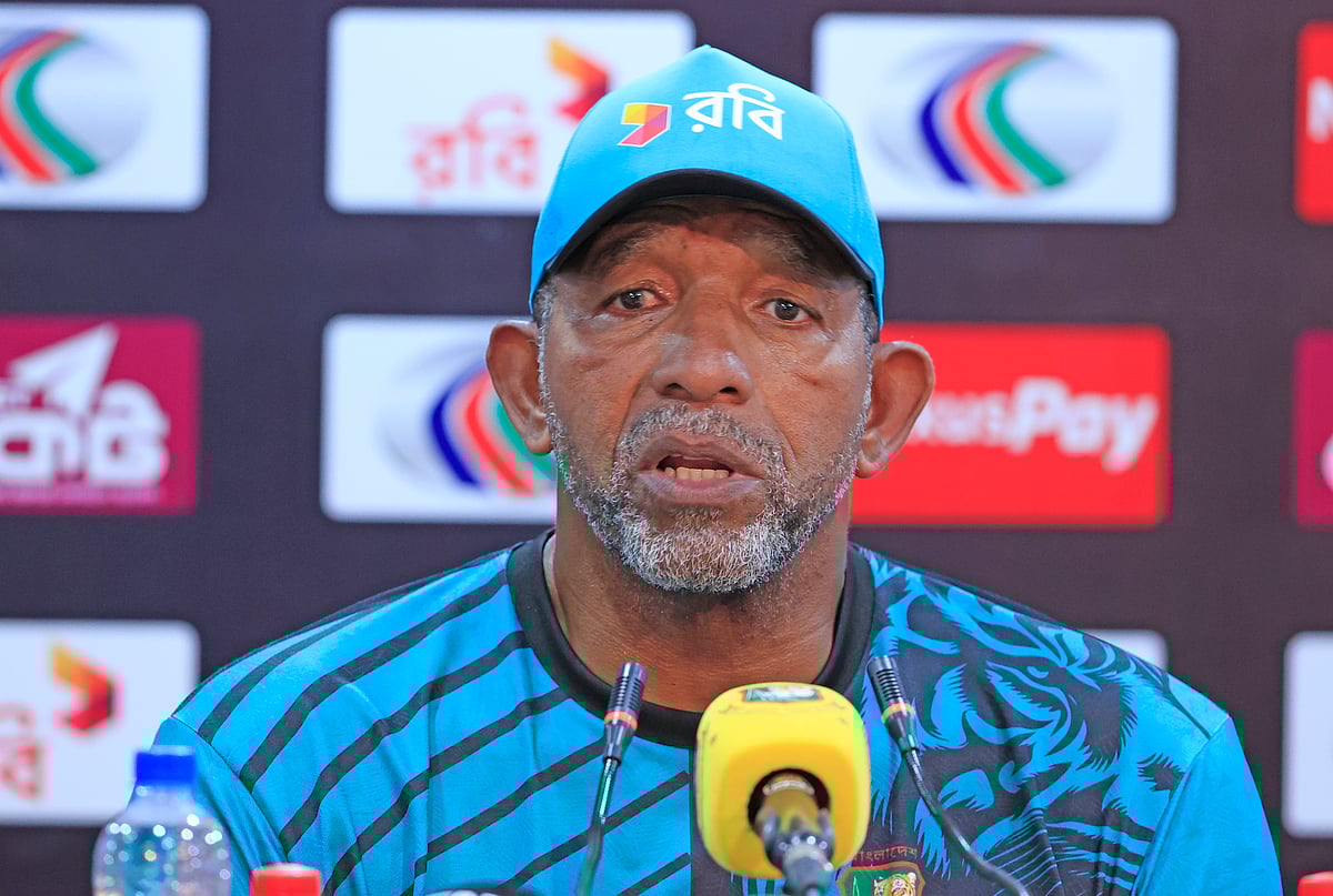 বাংলাদেশ দলের কোচ ফিল সিমন্স।