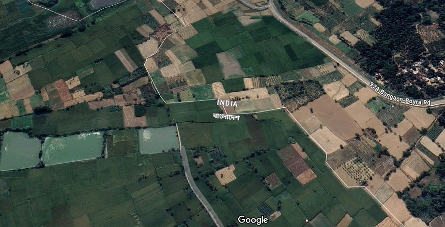 ভারতের পশ্চিমবঙ্গের চব্বিশ পরগনা জেলার মধুপুর এলাকা ও বাংলাদেশের ঝিনাদহের মহেশপুরের গোপালপুর গ্রামের সীমান্ত