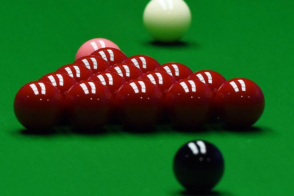 বিশ্ব স্নুকার চ্যাম্পিয়নশিপে কীর্তিটি গড়েন জাড ট্রাম্প