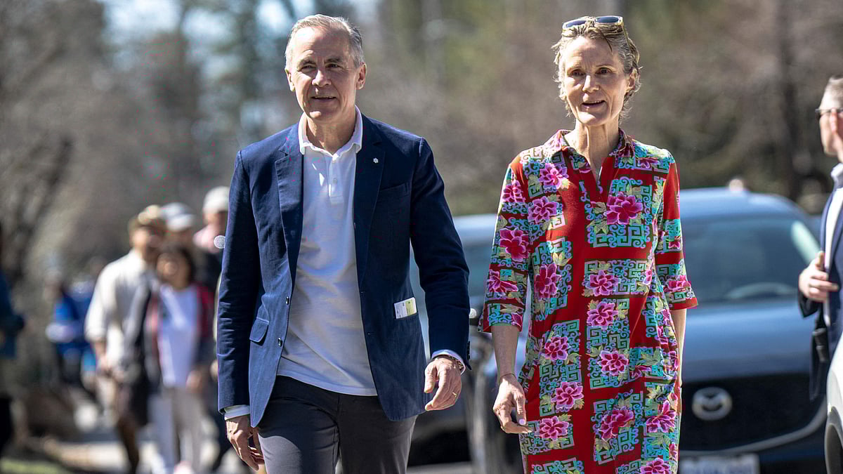 প্রধানমন্ত্রী মার্ক কার্নির সঙ্গে তাঁর স্ত্রী ডায়ানা কার্নি