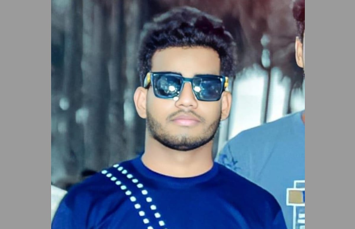 বৈষম্যবিরোধী ছাত্র আন্দোলনের চাঁপাইনবাবগঞ্জ জেলার মুখ্য সংগঠক মোত্তাসিন বিশ্বাস