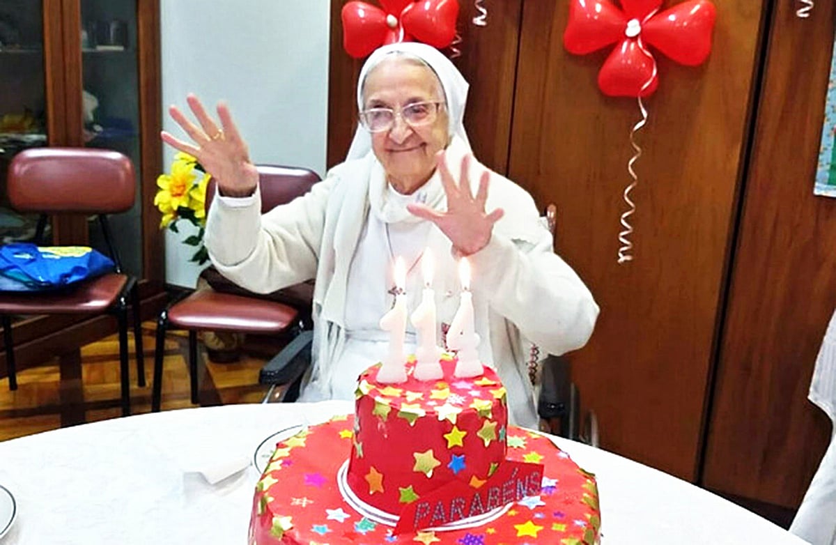 ১১৪তম জন্মদিনে ইনাহ কানাবারো লুকাস