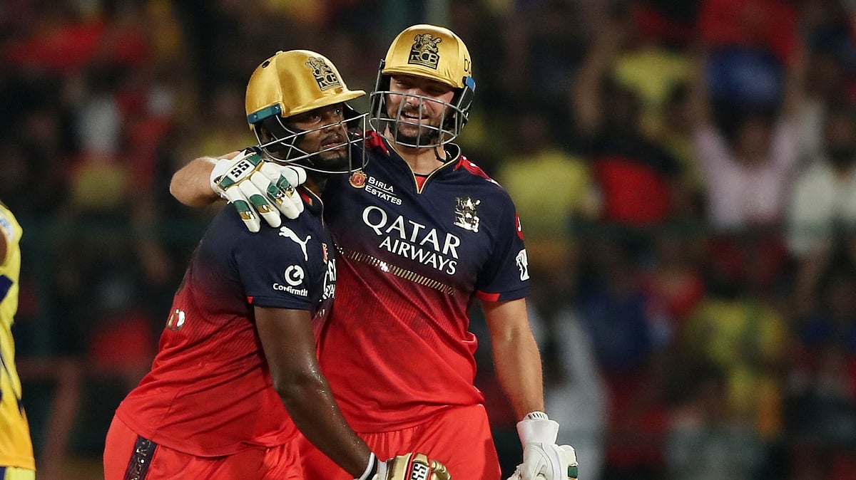 ১৪ বলে ফিফটি করেছেন শেফার্ড