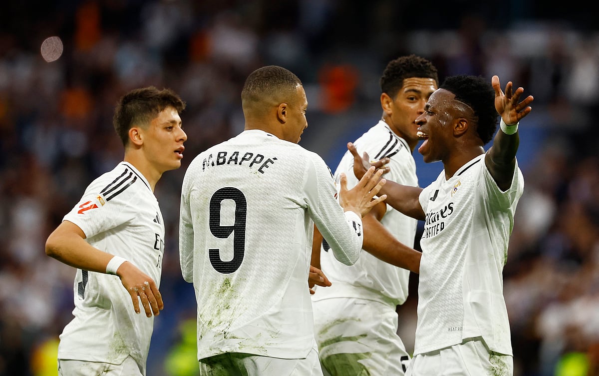 রিয়ালের গোল উদ্‌যাপন