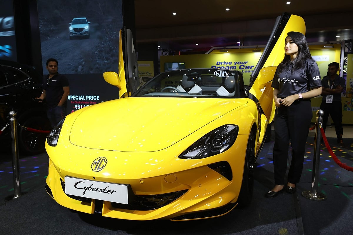 র‌্যানকন বাজারে এনেছে যুক্তরাজ্যের মরিস গ্যারেজ ব্র্যান্ডের সাইবারস্টার মডেলের গাড়ি। দাম সোয়া এক কোটি টাকা