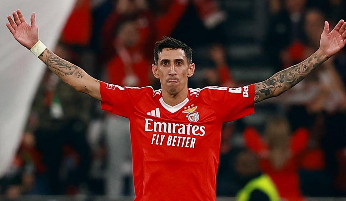 আনহেল দি মারিয়া এখন বেনফিকায় খেলছেন