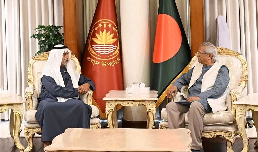 বুধবার যমুনায় দুবাইয়ের টলারেন্স এ্যান্ড এক্সিসটেন্সবিষয়ক মন্ত্রী প্রধান উপদেষ্টা ড. মুহাম্মদ ইউনূসের সঙ্গে সাক্ষাৎ করেন