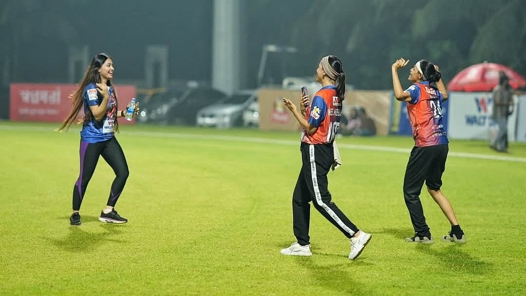 ৫ মে থেকে জমেছে দেশের বিনোদন তারকাদের মিলনমেলা, যা শেষ হবে ১৩ মে