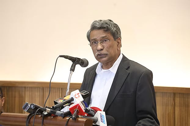 জাতীয় ঐকমত্য কমিশনের সহসভাপতি অধ্যাপক আলী রীয়াজ