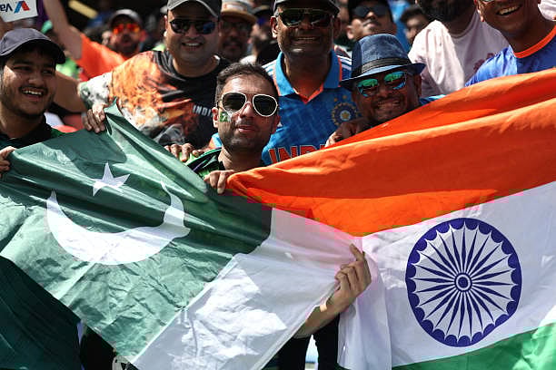 প্রতীকী ছবি। ২০২৫ সালের ফেব্রুয়ারিতে দুবাইয়ে আইসিসি চ্যাম্পিয়নস ট্রফিতে ভারত–পাকিস্তান ম্যাচের গ্যালারি থেকে তোলা।